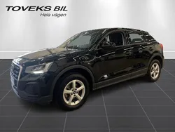 Brilliantsvart Begagnad 2024 Audi Q2 Proline SUV | 259 900 kr (Marknadspris)