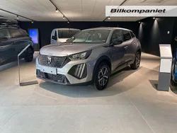 Grå Ny 2025 Peugeot 2008 Style SUV | 279 900 kr (Bra pris)