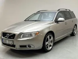 Ljusbrun Begagnad 2011 Volvo V70 R-Design Kombi | 98 000 kr (Marknadspris)