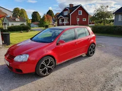 Röd Begagnad 2008 VW Golf VI Trendline Halvkombi | 48 000 kr (Dyr)