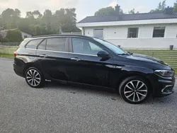 Svart Begagnad 2020 Fiat Tipo Kombi | 110 000 kr (Marknadspris)