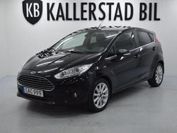 Svart Begagnad 2015 Ford Fiesta Titanium Halvkombi | 79 900 kr (Marknadspris)