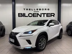 Vit Begagnad 2018 Lexus NX300h Executive Line SUV | 289 900 kr (Marknadspris)
