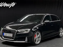 Svart Begagnad 2015 Audi RS3 Sportback Design Halvkombi | 349 800 kr (Marknadspris)