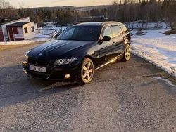 Svart Begagnad 2012 BMW 320 Kombi | 92 000 kr (Bra pris)
