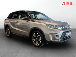 Mörkgrå Begagnad 2019 Suzuki Vitara SUV | 199 900 kr (Marknadspris)