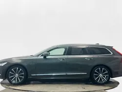 Mörkgrå Begagnad 2020 Volvo V90 Inscription Kombi | 279 900 kr (Marknadspris)