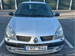 Grå Begagnad 2006 Renault Clio R.S. Authentique Halvkombi | 10 999 kr (Marknadspris)