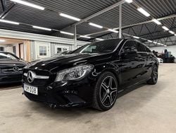 Svart Begagnad 2015 Mercedes CLA200 Shooting Brake Kombi | 179 900 kr (Marknadspris)