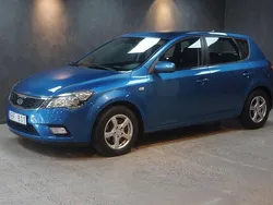 Blå Begagnad 2009 Kia Ceed Halvkombi | 49 900 kr (Marknadspris)