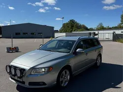 Silver Begagnad 2009 Volvo V70 Summum Kombi | 38 000 kr (Lite dyr)