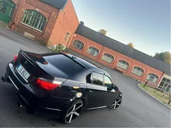Blå Begagnad 2006 BMW 525 M Sport Sedan | 82 900 kr (Lite dyr)