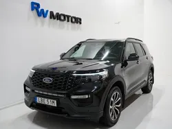 Svart Begagnad 2021 Ford Explorer ST-Line SUV | 444 900 kr (Bra pris)