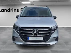 Silver Ny 2025 Mercedes Vito Minibuss | 668 750 kr (Dyr)