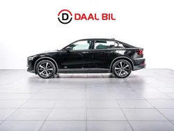 Svart Begagnad 2021 Polestar 2 Plus Sedan | 309 700 kr (Marknadspris)