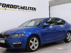 Blå Begagnad 2014 Skoda Octavia RS Kombi | 124 900 kr (Marknadspris)