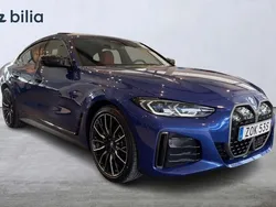 Blå (m portimao blue) Begagnad 2023 BMW i4 Shadowline Sedan | 749 000 kr (Dyr)