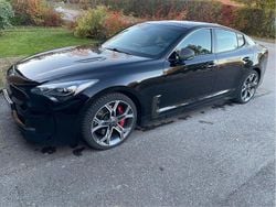 Svart Begagnad 2018 Kia Stinger Halvkombi | 275 000 kr (Superpris)