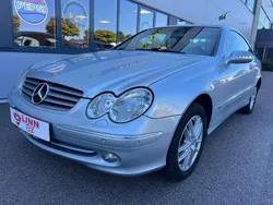 Ljusblå Begagnad 2005 Mercedes CLK320 Sportkupé | 47 999 kr (Marknadspris)