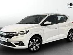 Vit (white) Ny 2025 Dacia Sandero Expression Halvkombi | 219 900 kr (Bra pris)