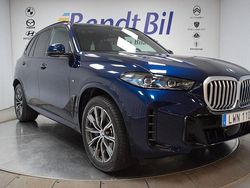 Blå Begagnad 2024 BMW X5 M Sport SUV | 979 500 kr