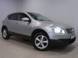 Silver Begagnad 2010 Nissan Qashqai SUV | 84 900 kr (Marknadspris)
