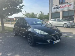 Svart Begagnad 2006 Peugeot 307 Halvkombi | 29 000 kr (Marknadspris)