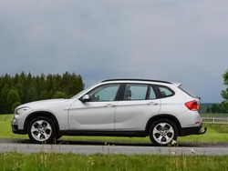 Silver Begagnad 2013 BMW X1 SUV | 68 000 kr (Superpris)