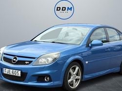 Blå Begagnad 2007 Opel Vectra OPC Halvkombi | 64 900 kr