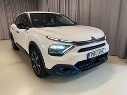 Vit Begagnad 2021 Citroën e-C4 Feel Halvkombi | 184 700 kr (Marknadspris)