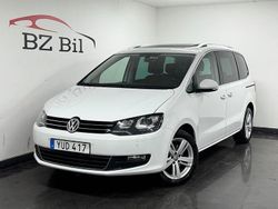 Vit Begagnad 2017 VW Sharan Minibuss | 249 900 kr (Marknadspris)