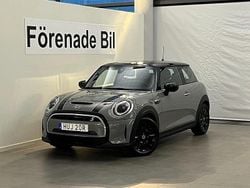 Moonwalk grå metallic Begagnad 2022 Mini Cooper SE Halvkombi | 199 000 kr (Superpris)