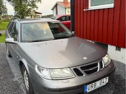 Grå Begagnad 2004 Saab 9-5 Linear Kombi | 18 299 kr (Marknadspris)