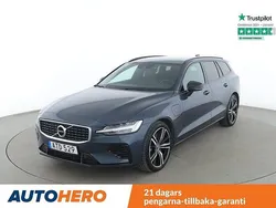 Mörkblå Begagnad 2020 Volvo V60 R-Design Kombi | 363 000 kr (Bra pris)