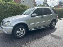 Begagnad 2004 Mercedes ML350 SUV | 48 000 kr