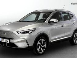 Grå (grey) Begagnad 2022 MG ZS Comfort Halvkombi | 244 900 kr (Marknadspris)