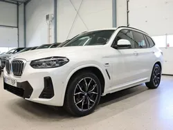 Vit Begagnad 2022 BMW X3 M Sport SUV | 488 800 kr (Marknadspris)