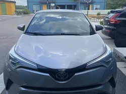 Begagnad 2018 Toyota C-HR Executive SUV | 199 900 kr