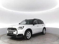 Vit Begagnad 2024 Mini Countryman SUV | 454 900 kr