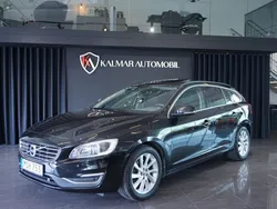 Svart Begagnad 2015 Volvo V60 Momentum Kombi | 159 900 kr (Marknadspris)