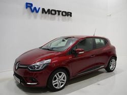 Mörkröd Begagnad 2018 Renault Clio IV Zen Halvkombi | 99 900 kr (Bra pris)