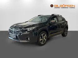 Svart (crystal black silica) Ny 2025 Subaru Crosstrek SUV | 411 800 kr (Marknadspris)