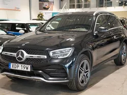 Svart Begagnad 2021 Mercedes GLC300e AMG line SUV | 289 900 kr (Dyr)