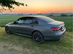 Grå Begagnad 2021 Mercedes E300 AMG line Sedan | 459 900 kr (Dyr)