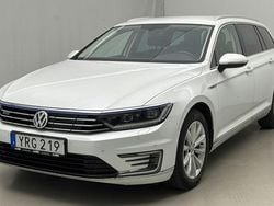 Vit Begagnad 2018 VW Passat Business | 199 800 kr (Bra pris)