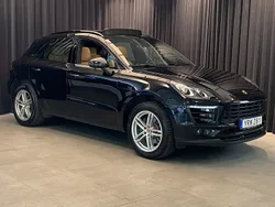 Svart Begagnad 2017 Porsche Macan SUV | 424 900 kr (Marknadspris)