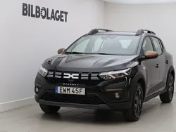 Svart Ny 2025 Dacia Sandero Extreme Halvkombi | 248 200 kr (Marknadspris)