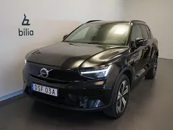 Svart Begagnad 2023 Volvo XC40 Core SUV | 359 500 kr