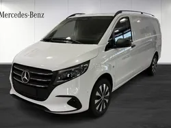 Vit (white) Begagnad 2024 Mercedes Vito Minibuss | 760 650 kr