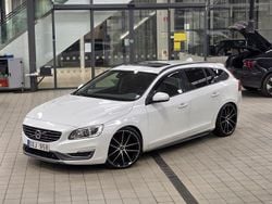 Vit Begagnad 2014 Volvo V60 Kombi | 94 990 kr (Dyr)